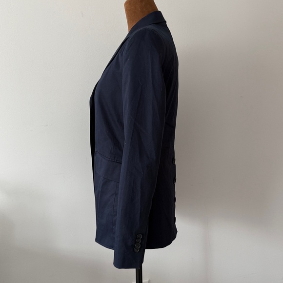 Brooks Brothers Milano Fit Blazer. Size 2. - Picture 2 of 6